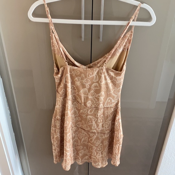 SOLD NWT Princess Polly Mushroom Dress S - Picture 4 of 5